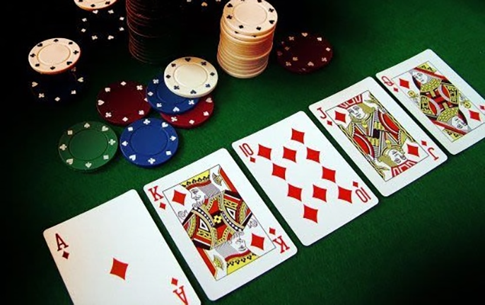 Preflop là gì? Cách chơi poker preflop cho người mới bắt đầu