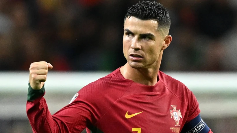 Cristiano Ronaldo - Cầu thủ ra sân nhiều nhất trong thế kỷ 21 - Báo An  Giang Online