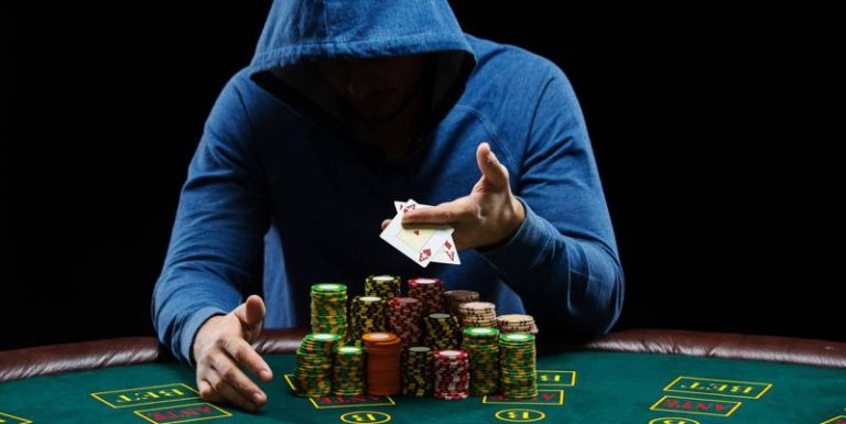 Tóm tắt các thuật ngữ poker từ cơ bản đến nâng cao -