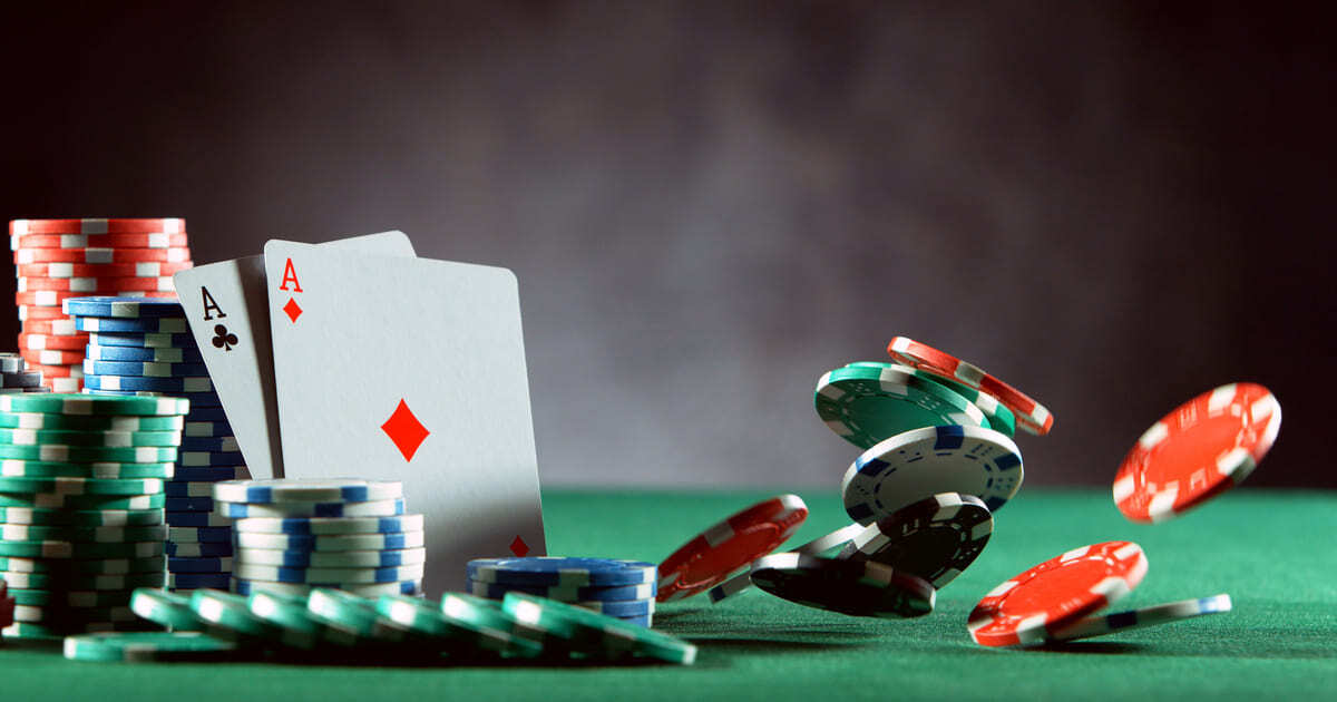 Hướng dẫn cho người mới bắt đầu về cách tính toán mức cược trong Poker | Tự nhiên8
