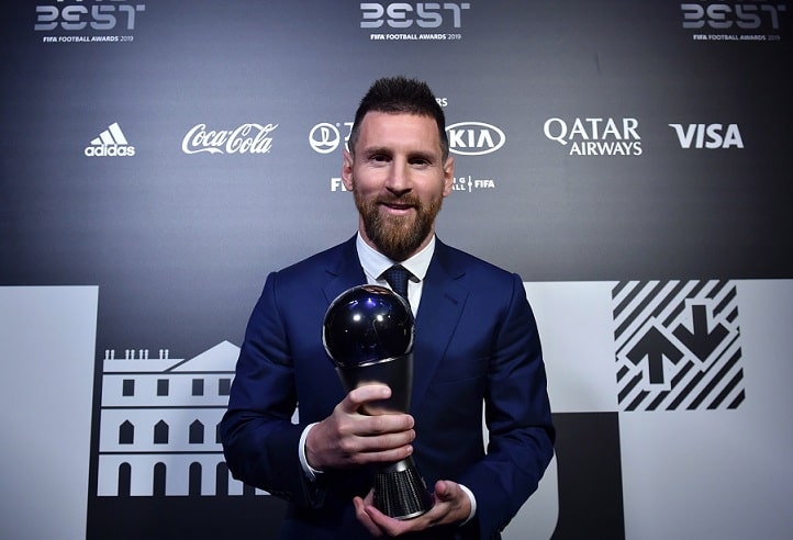 Giải thưởng FIFA The Best thành lập năm nào?