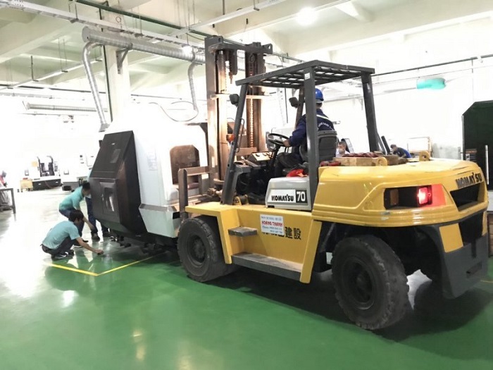 Dịch vụ cho thuê xe nâng Hoàng Thành (Nguồn: Công ty Hoàng Thành)