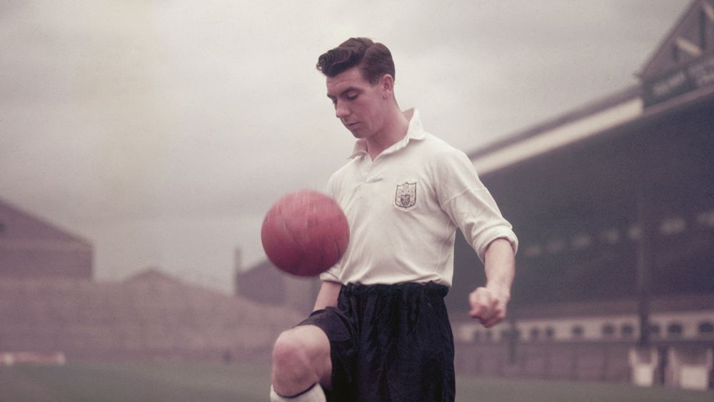 Huyền thoại Johnny Haynes của Fulham