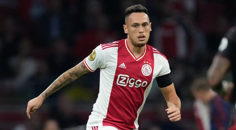 Lucas Ocampos với nhãn quan chiến thuật tốt